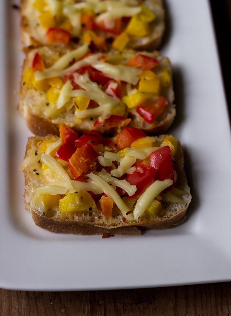 Garlic Chilli Cheese Toast Recipe