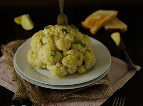 Steamed Cauliflower with Lemon Sauce