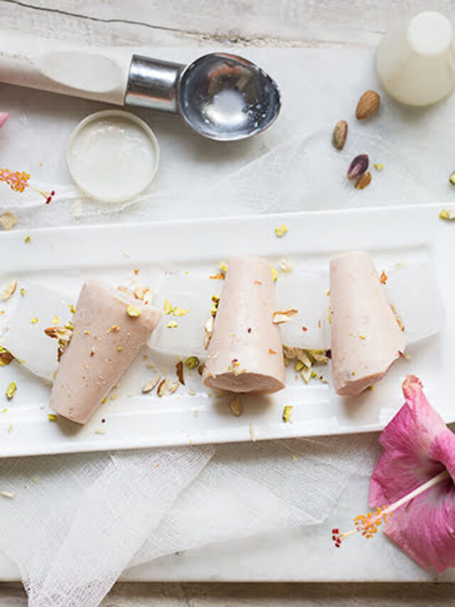 Strawberry Malai Kulfi Recipe