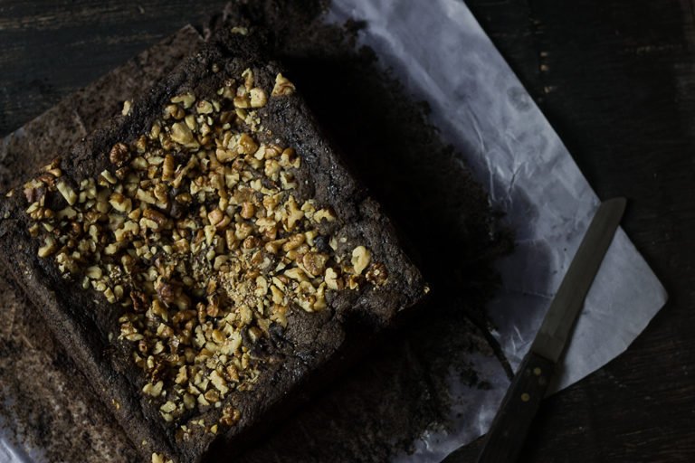 Healthy Spinach Ragi (Finger Millet) Brownies Recipe