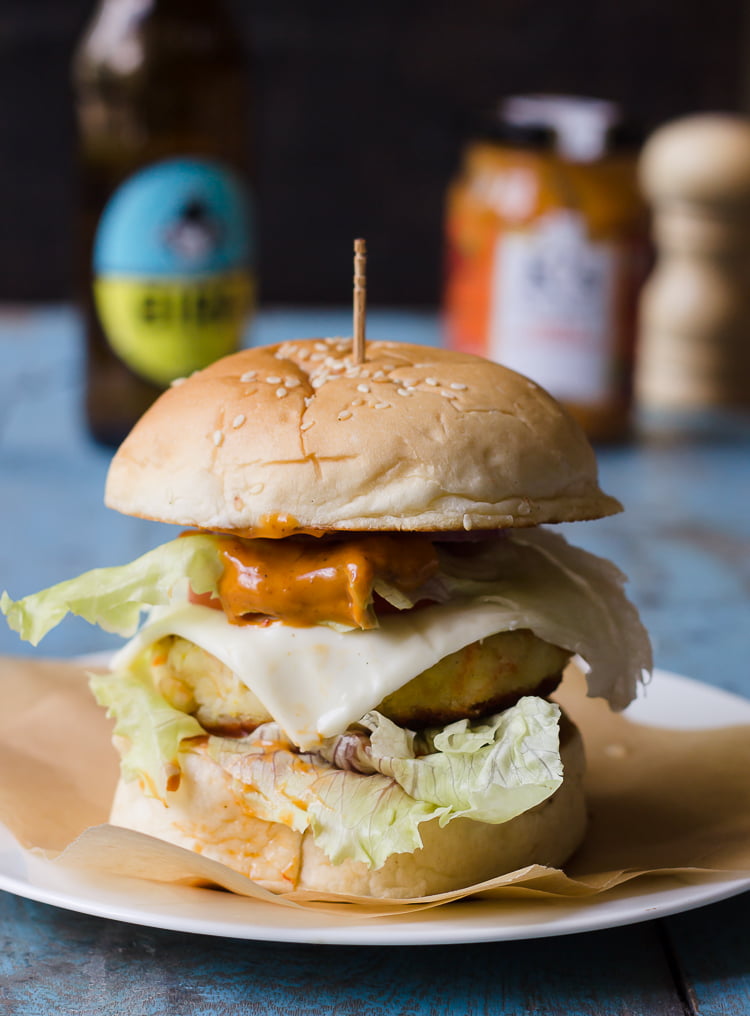 Crispy Paneer Tikka Burger Recipe