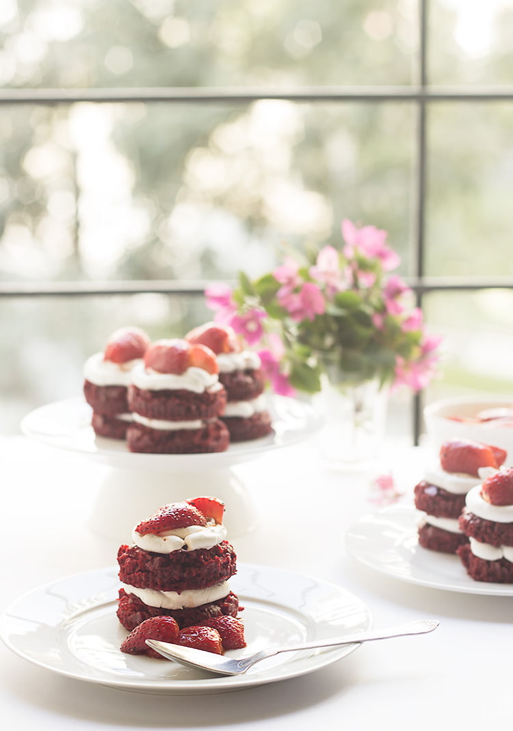 Red Velvet Mini Cake