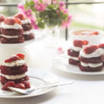 Eggless Red Velvet Mini Cake Recipe