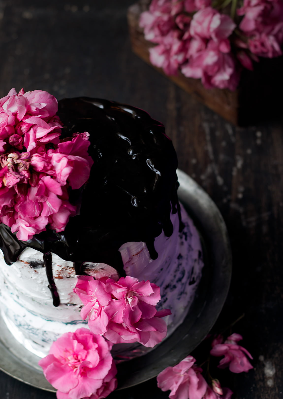 Rainbow Cake with Flowers