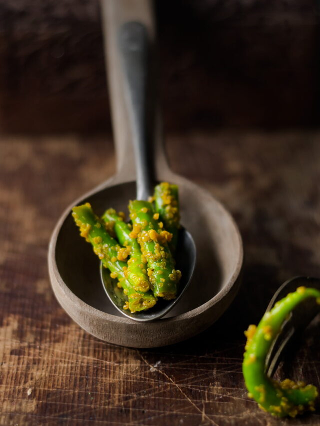 Hari Mirch Ka Achar Recipe