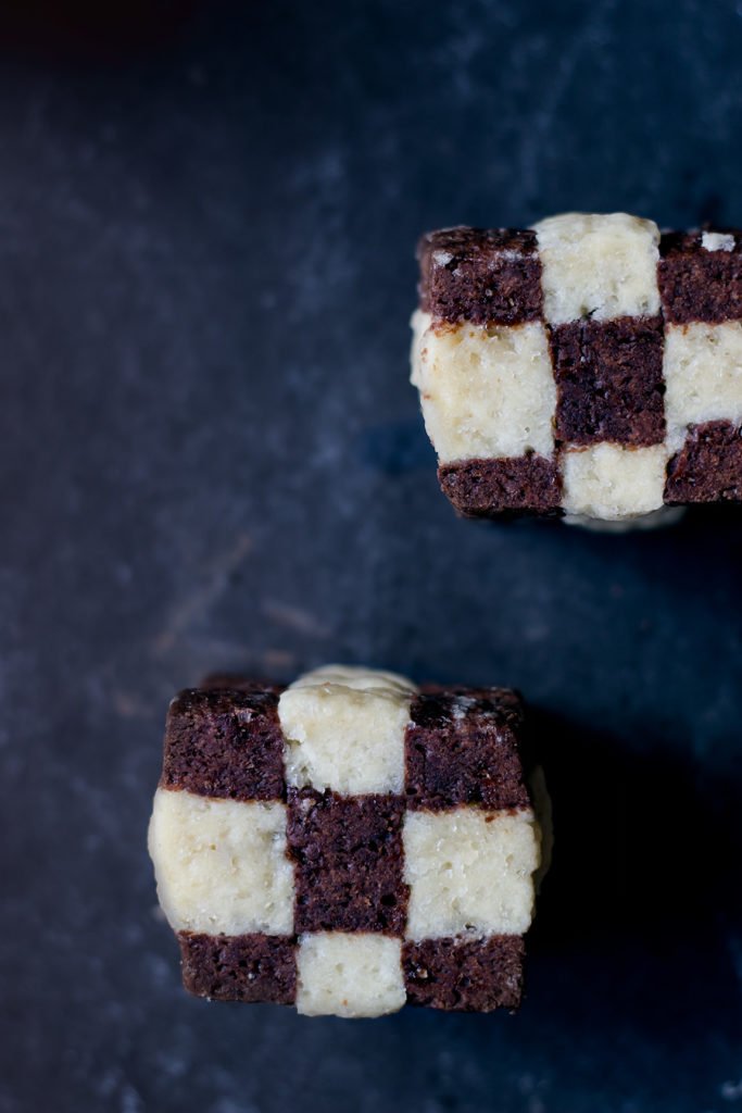 Close-up of the detailed checkerboard pattern in cookies