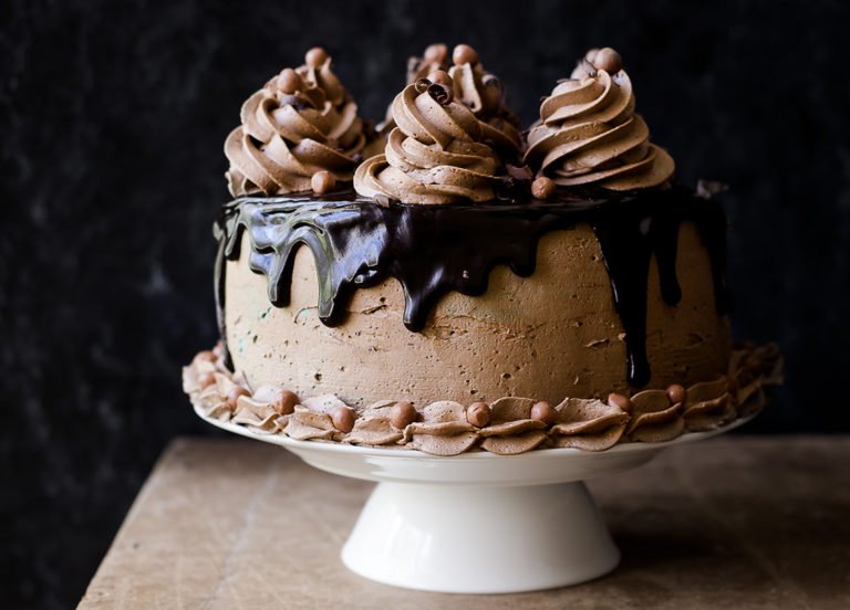 Best Eggless Coffee Whiskey Cake Recipe