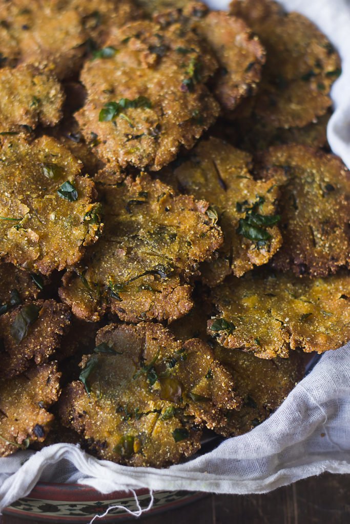 Close-up of crispy Makka Methi Bhakri showcasing its golden-brown texture and specks of methi