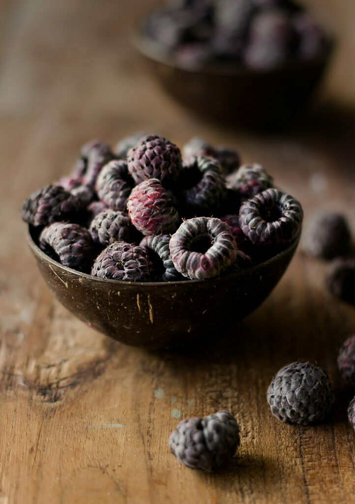 A bowl full of nutritious Raspberry, looking tempting and juicy