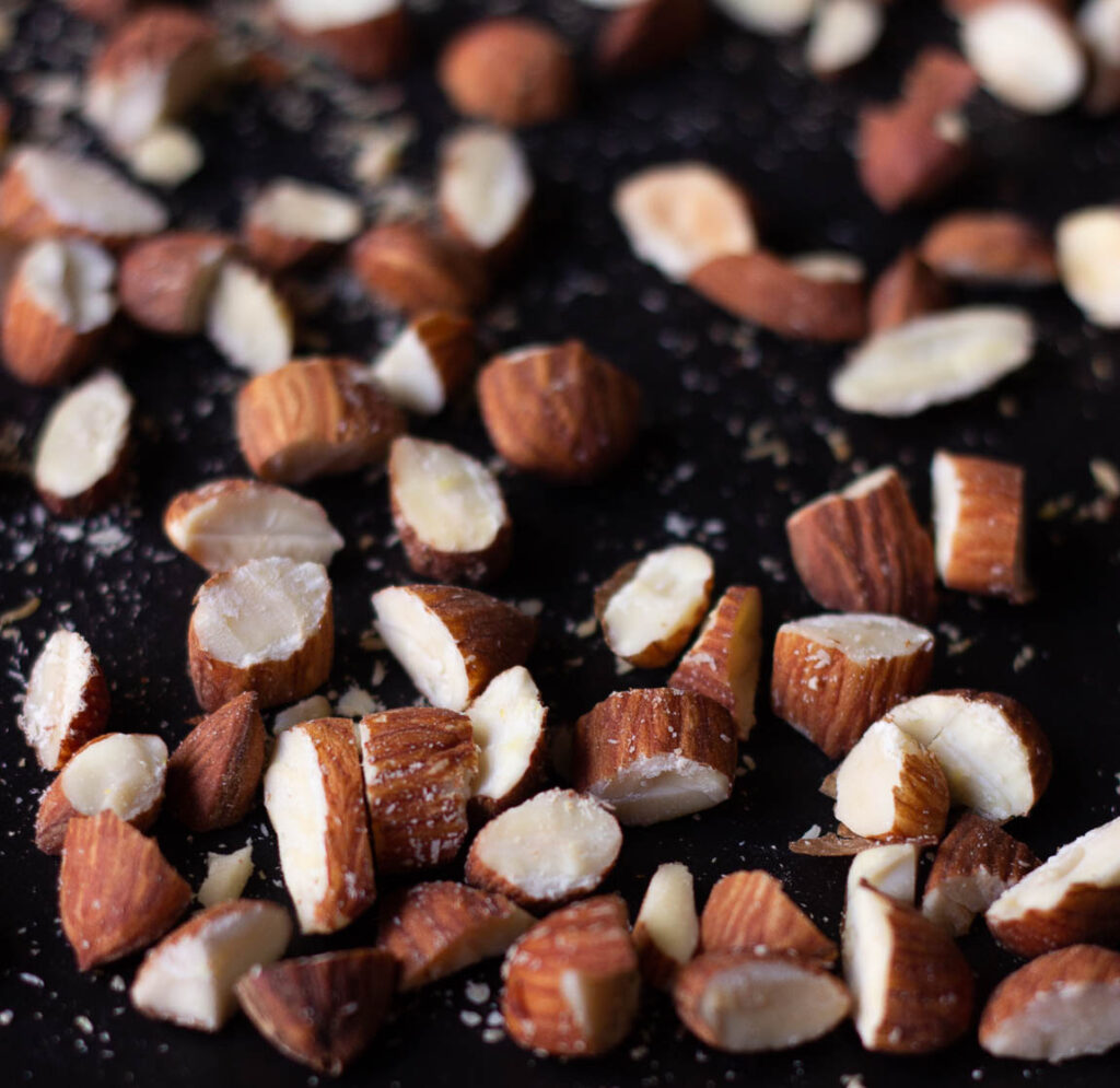 coarsely chopped almonds